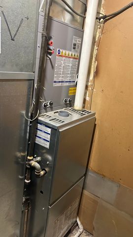 9010 BRONX Avenue, Skokie, IL 60077