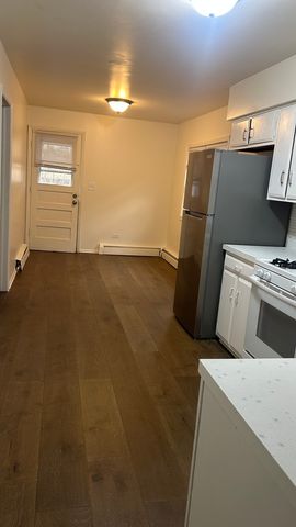 9010 BRONX Avenue, Skokie, IL 60077