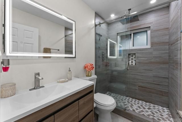 929 Amistad Court C, El Cajon, CA 92019