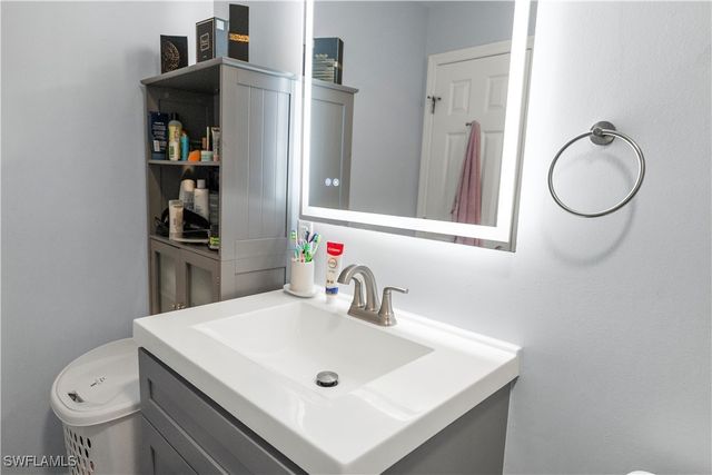 3586 Croton RD, Naples, FL 34104