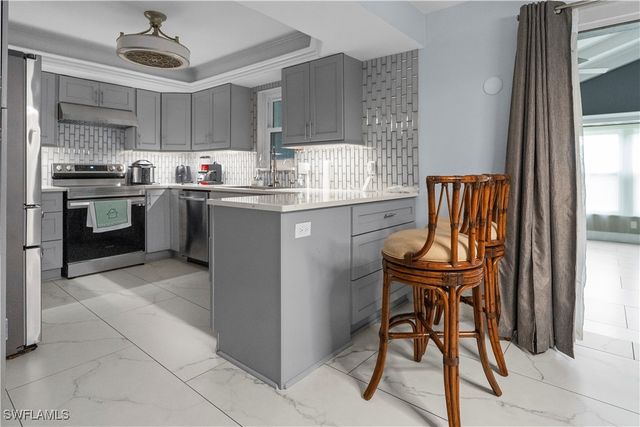 3586 Croton RD, Naples, FL 34104