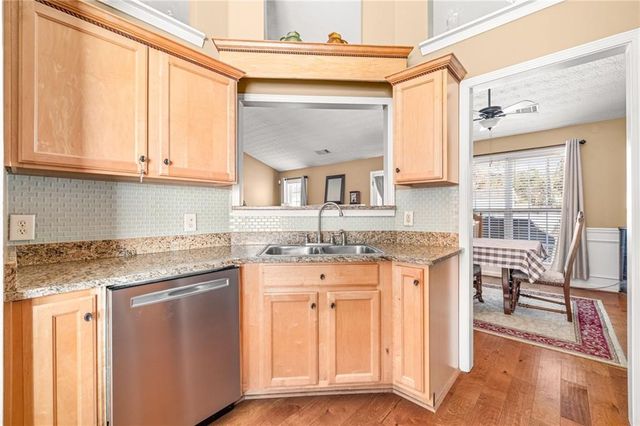 285 Meadowcreek Drive, Jefferson, GA 30549