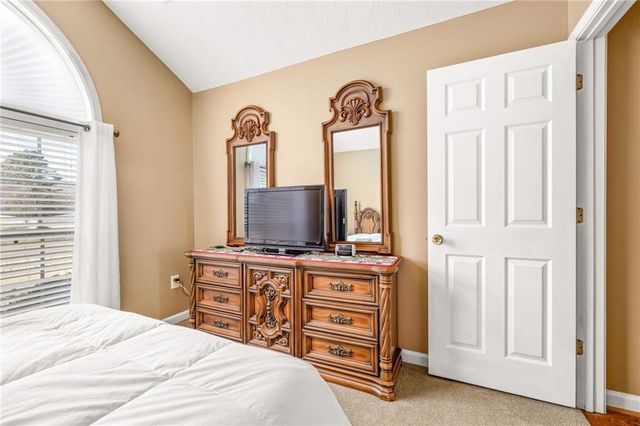 285 Meadowcreek Drive, Jefferson, GA 30549