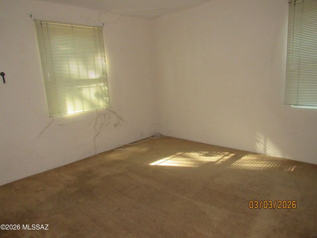 2709 N Alvernon Way, Tucson, AZ 85712