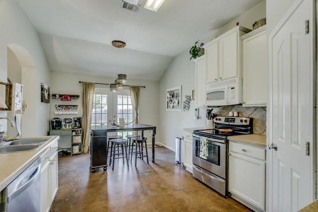 1625 Canvasback, Aubrey, TX 76227