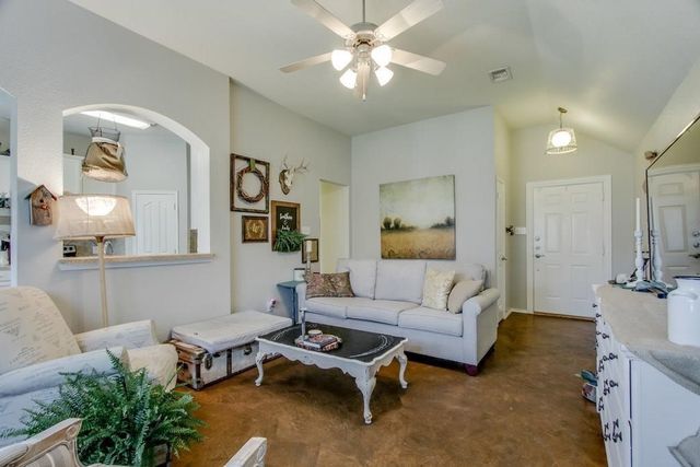 1625 Canvasback, Aubrey, TX 76227