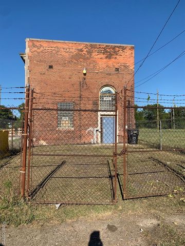 5047 Chene Street, Detroit, MI 48211