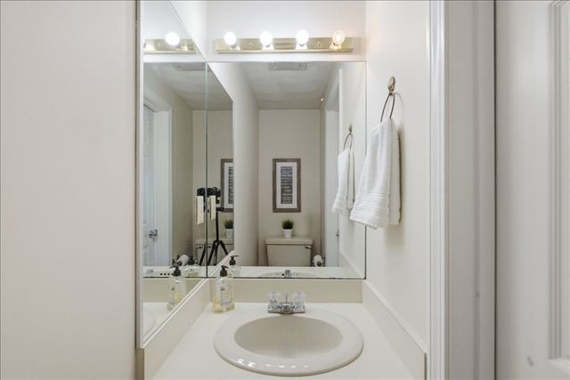 53 Front St 53, Beverly, MA 01915