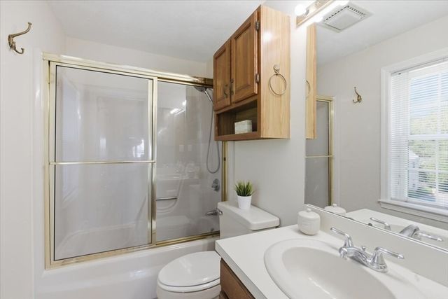 53 Front St 53, Beverly, MA 01915