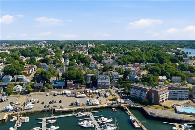 53 Front St 53, Beverly, MA 01915