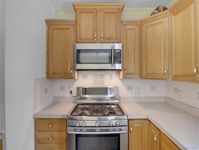 69 Leif Boulevard, Congers, NY 10920