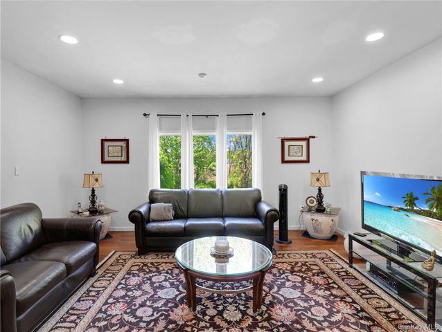69 Leif Boulevard, Congers, NY 10920