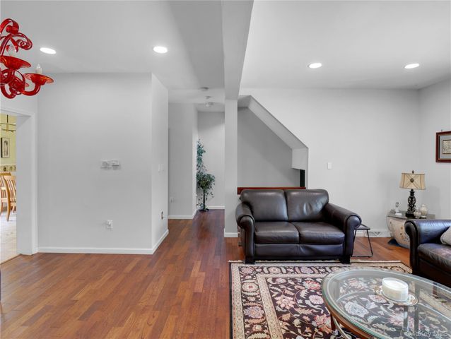 69 Leif Boulevard, Congers, NY 10920