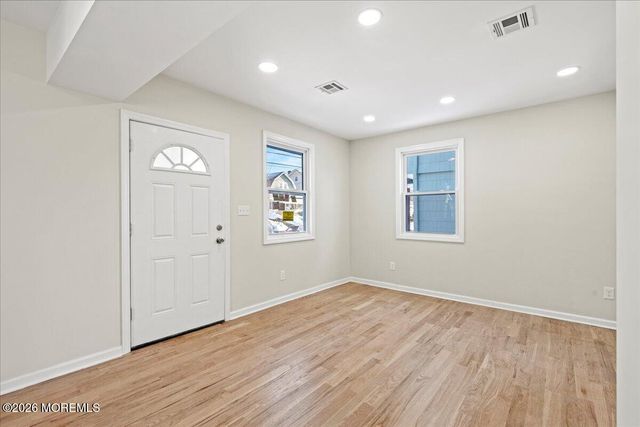 20 Elston Street, Bloomfield, NJ 07003