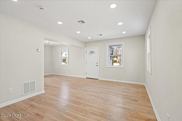 20 Elston Street, Bloomfield, NJ 07003