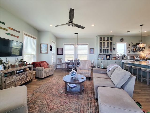 1001 Bamar Lane, Galveston, TX 77554