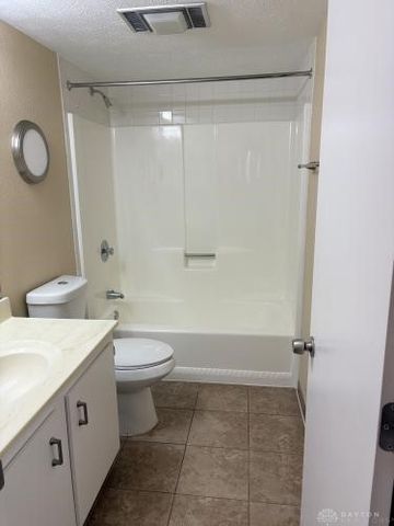 1100 Eagle Nest Court 1, Dayton, OH 45449