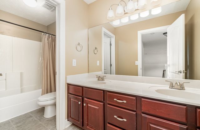 205 Stecoah Ct, Antioch, TN 37013