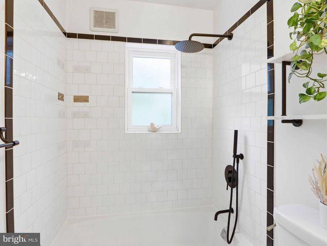 5507 GALLATIN ST, Hyattsville, MD 20781