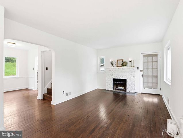 5507 GALLATIN ST, Hyattsville, MD 20781