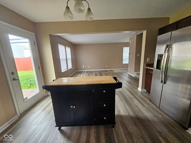 4085 Lassen Lane, Indianapolis, IN 46235