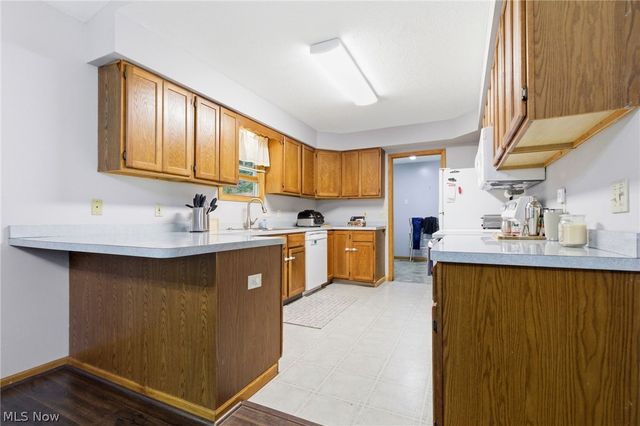 70 Florence Avenue, Painesville Twp, OH 44077