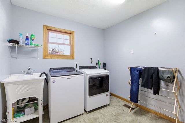 70 Florence Avenue, Painesville Twp, OH 44077