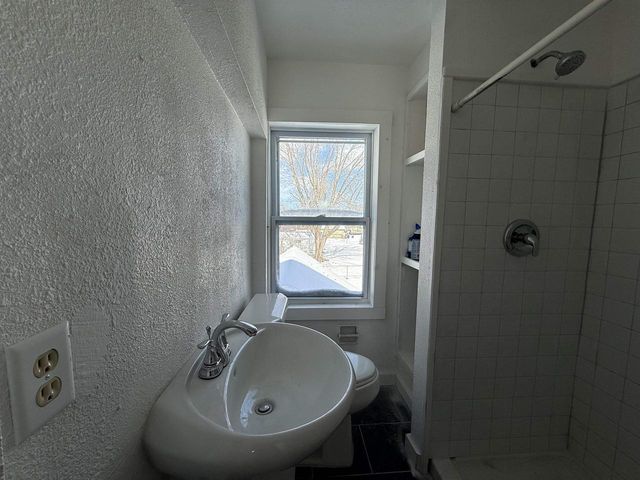 313 E CENTER STREET, Shawano, WI 54166