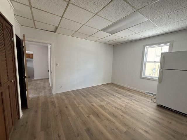 313 E CENTER STREET, Shawano, WI 54166