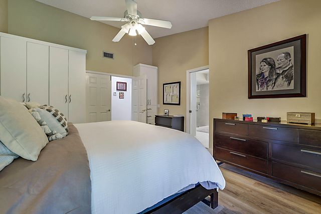 5590 Coach House Circle H, Boca Raton, FL 33486