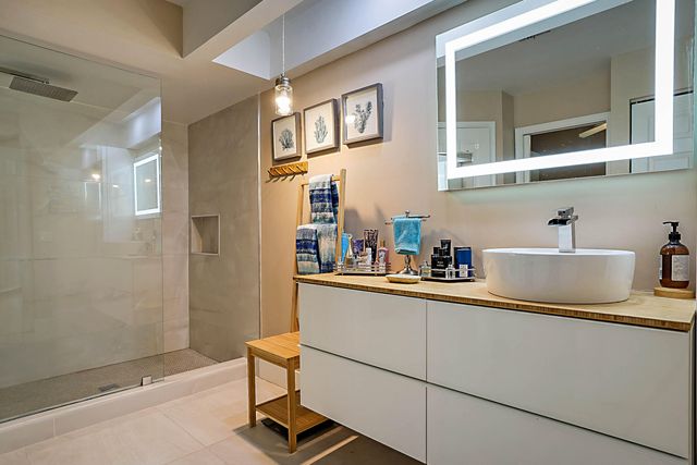 5590 Coach House Circle H, Boca Raton, FL 33486