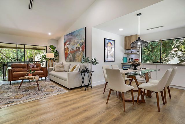 5590 Coach House Circle H, Boca Raton, FL 33486