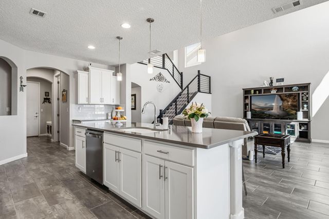 3122 Tess Court NE, Rio Rancho, NM 87144