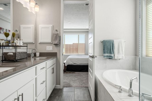 3122 Tess Court NE, Rio Rancho, NM 87144