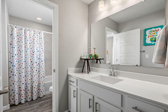 3122 Tess Court NE, Rio Rancho, NM 87144