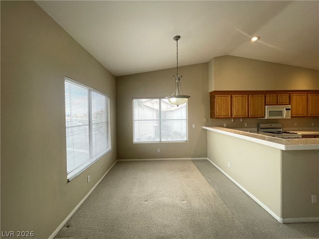 4901 Black Bear Road 202, Las Vegas, NV 89149