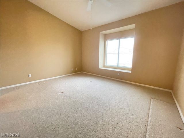 4901 Black Bear Road 202, Las Vegas, NV 89149