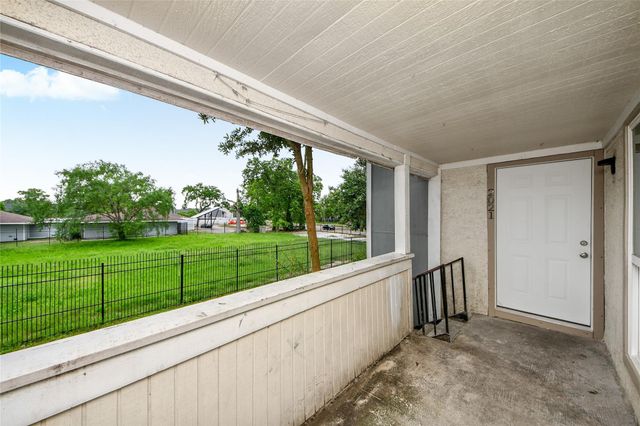781 Country Place Drive 2021, Houston, TX 77079