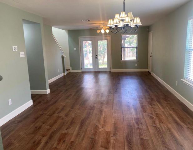 5628 War Admiral DR, Del Valle, TX 78617