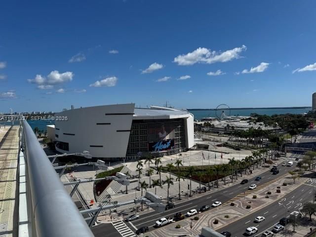 888 Biscayne Blvd 4011, Miami, FL 33132