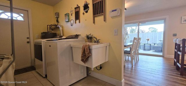 1494 Doral Court NE, Palm Bay, FL 32905