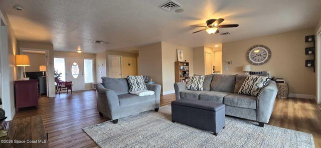 1494 Doral Court NE, Palm Bay, FL 32905