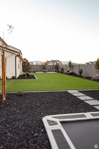 347 E MAYFIELD WOODS LN, Washington, UT 84780