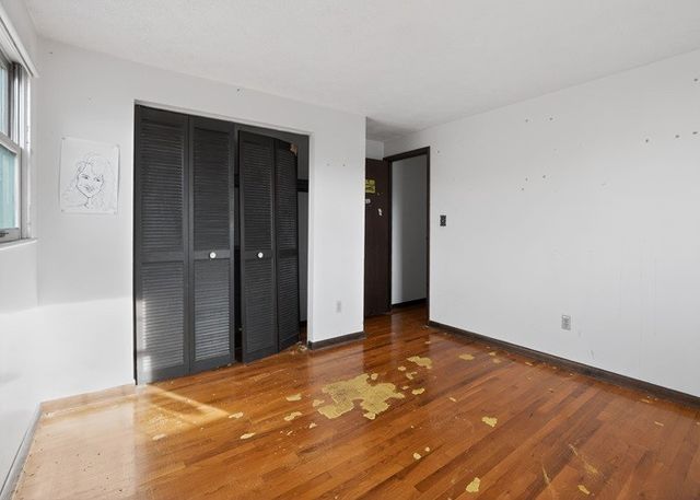 510 Buckingham Dr, Hempfield Twp, PA 15601