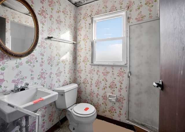 510 Buckingham Dr, Hempfield Twp, PA 15601