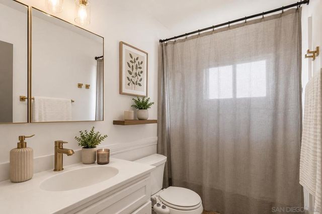 9717 Winter Gardens 180, Lakeside, CA 92040