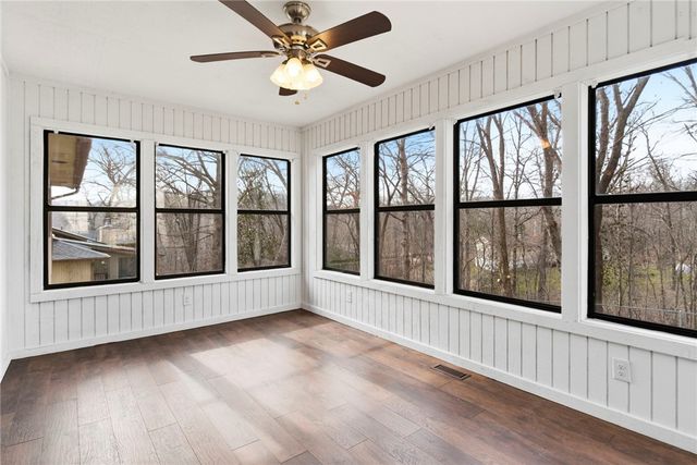 32 Quantock Hills Drive, Bella Vista, AR 72715