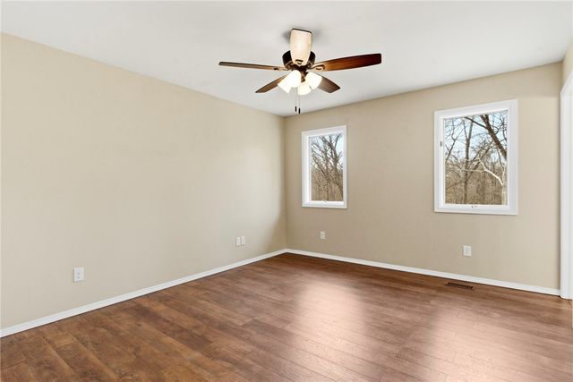 32 Quantock Hills Drive, Bella Vista, AR 72715