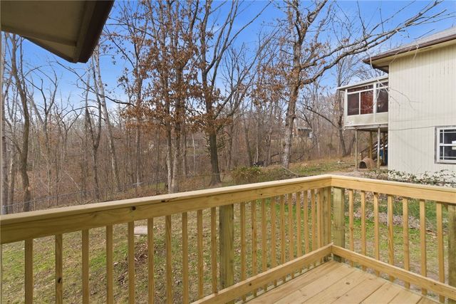 32 Quantock Hills Drive, Bella Vista, AR 72715