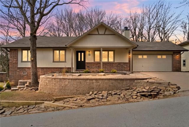 32 Quantock Hills Drive, Bella Vista, AR 72715
